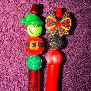 CLEARANCE- Festive Red and Green Christmas Pens